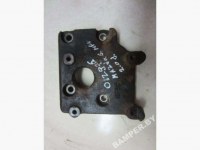 Кронштейн компрессора кондиционера Mazda  RF5CY4 Mazda  RF5CY4