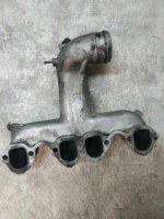 Коллектор впускной Volkswagen  028129713J Volkswagen  028129713J