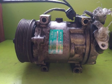 Компрессор кондиционера Mazda  3M5H19D629GC Mazda  3M5H19D629GC