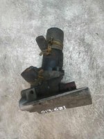 Корпус термостата Renault  7700869906,7700103300 Renault  7700869907