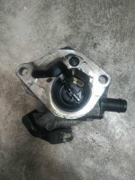 Насос вакуумный Renault  8200577807 Renault  8200577807