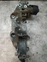 Кронштейн генератора Renault  8200527320 Renault  8200527320
