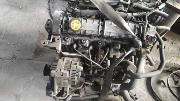Двигатель Renault   F3P674 Renault  F3P674