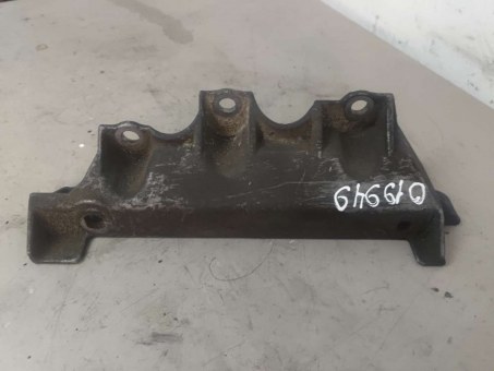 Кронштейн КПП Chrysler  4663952 Chrysler  4663952