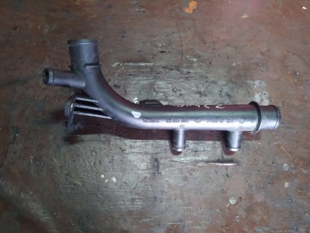 Патрубок радиатора Opel   96817595 Opel  96817595