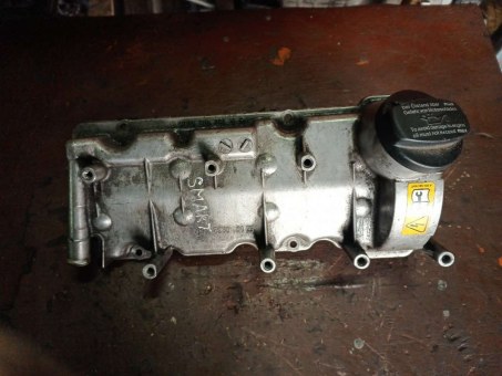 Клапанная крышка Mercedes  A1600160705, 0010362V001 Mercedes  A1600160705, 0010362V001