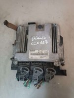 Блок управления двигателем Renault  0281014646,8200726880 Renault  281014646,8