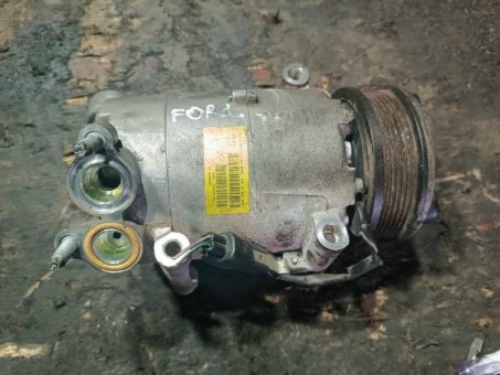 Компрессор кондиционера Ford  AV6119D629DB,AV6119D629DC Ford  AV6119D629DB,AV6119D629DC