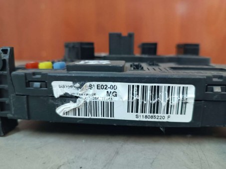 Блок комфорта Citroen  9657999780,S118085220F,BSIE0200 Citroen  9657999780,S118085220F,BSIE0200