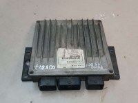 Блок управления двигателем Renault  8200513076,8200582518 Renault  8200513077