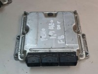 Блок управления двигателем Renault  0281010819,8200039569 Renault  281010819,8