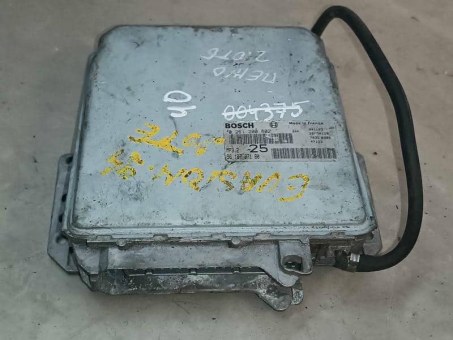 Блок управления двигателем Peugeot  0261200802,9618707180 Peugeot  261200803