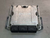 Блок управления двигателем Renault  0281011725,8200309318 Renault  281011725,8