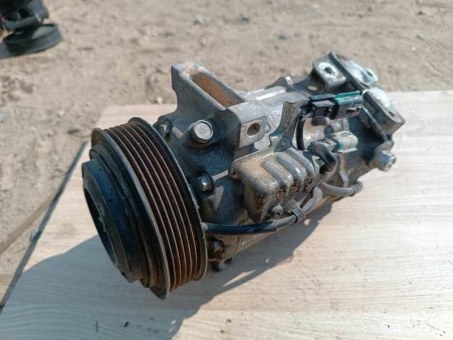 Компрессор кондиционера Renault  926004pb0A,ge4471608411 Renault  926004pb0A,ge4471608411