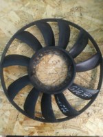 Крыльчатка вентилятора (лопасти) Volkswagen   058121301B Volkswagen  058121301B