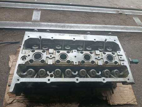 Головка блока цилиндров Volkswagen  03C103358AK Volkswagen  03C103358AK