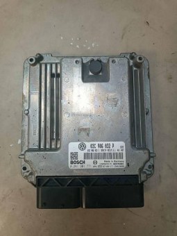 Блок управления двигателем Volkswagen  03C906032P,0261201771,MED1751 Volkswagen  03C906032P,0261201771,MED1751