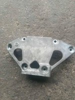 Кронштейн двигателя Renault   Renault  