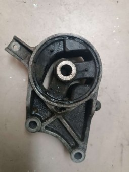 Кронштейн двигателя Opel  21031125 Opel  21031125