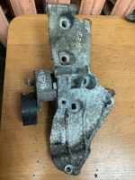 Кронштейн генератора Renault  8200425034 Renault  8200425034
