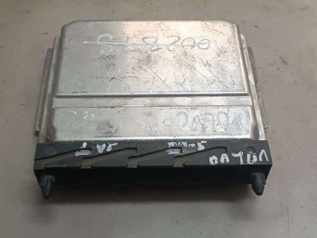 Блок управления двигателем Volvo  0261206828 Volvo  261206828