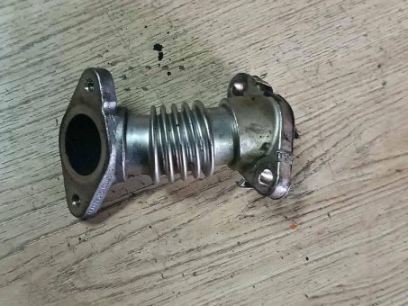 Трубка системы рециркуляции EGR Opel  55599944 Opel  55599944