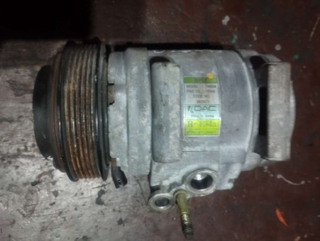 Компрессор кондиционера SsangYong  6711303011 SsangYong  6711303011