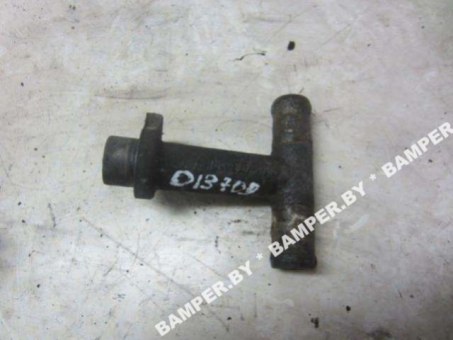 Фланец (тройник) системы охлаждения Volkswagen  074121145B Volkswagen  074121145B