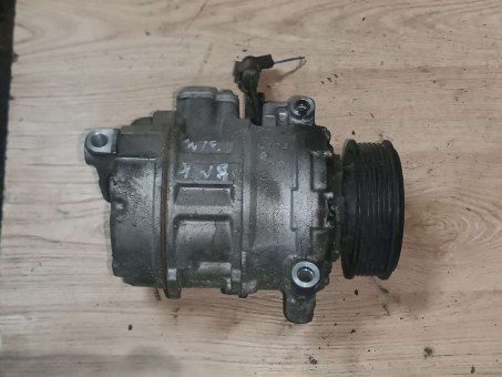 Компрессор кондиционера Audi  3D0820803B Audi  3D0820803B