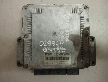 Блок управления двигателем Renault  0281011325, 8200309318 Renault  0281011325, 8200309318