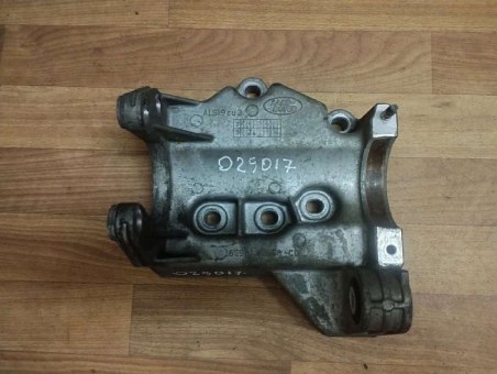 Кронштейн полуоси Land Rover  6G9N4H473CC Land Rover  6G9N4H473CC