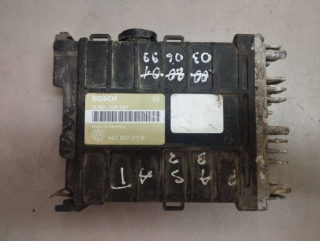 Блок управления двигателем Volkswagen  0261200261, 443907311B Volkswagen  0261200261, 443907311B