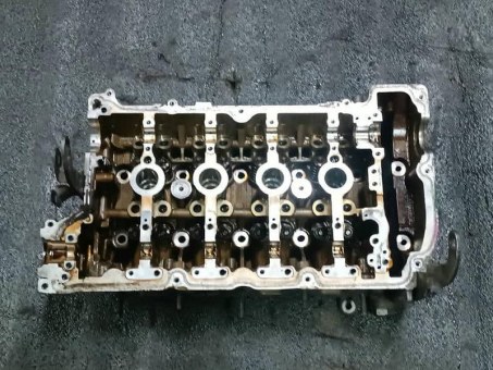 Головка блока цилиндров Peugeot  V753354980 Peugeot  V753354980
