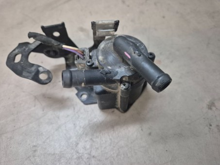 Насос антифриза дополнительный Peugeot  9806790780 Peugeot  9806790780