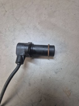 Датчик коленвала Volkswagen  0281002496 Volkswagen  281002496