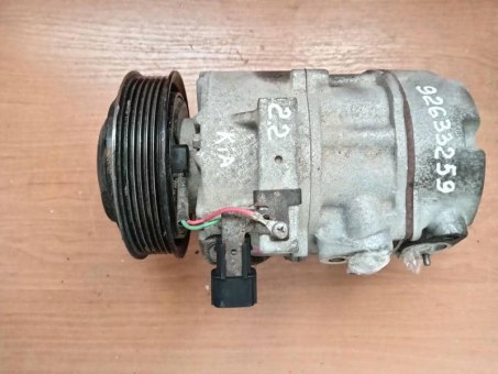 Компрессор кондиционера Kia  DVE18C,D4HE Kia  DVE18C,D4HE