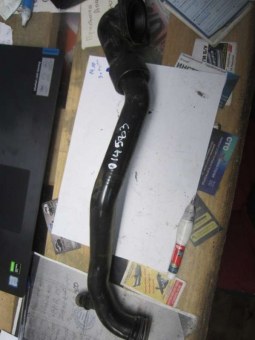 Трубка охлаждающей жидкости пластиковая Ford  9646559580 Ford  9646559580