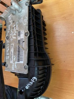 Интеркулер Volkswagen  03F145749B Volkswagen  03F145749B