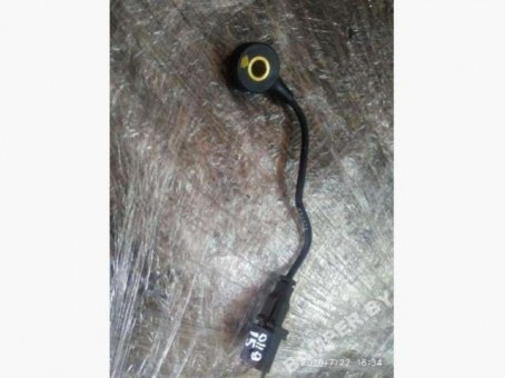 Датчик детонации Chevrolet  55567128 Chevrolet  55567128