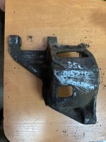 Кронштейн гидроусилителя Volkswagen  028145523E Volkswagen  028145523E